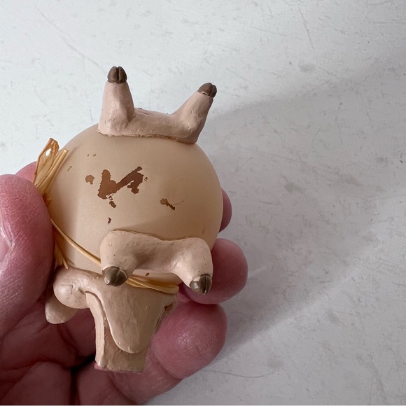 Pink Pig round ornament - Picture 6 of 12